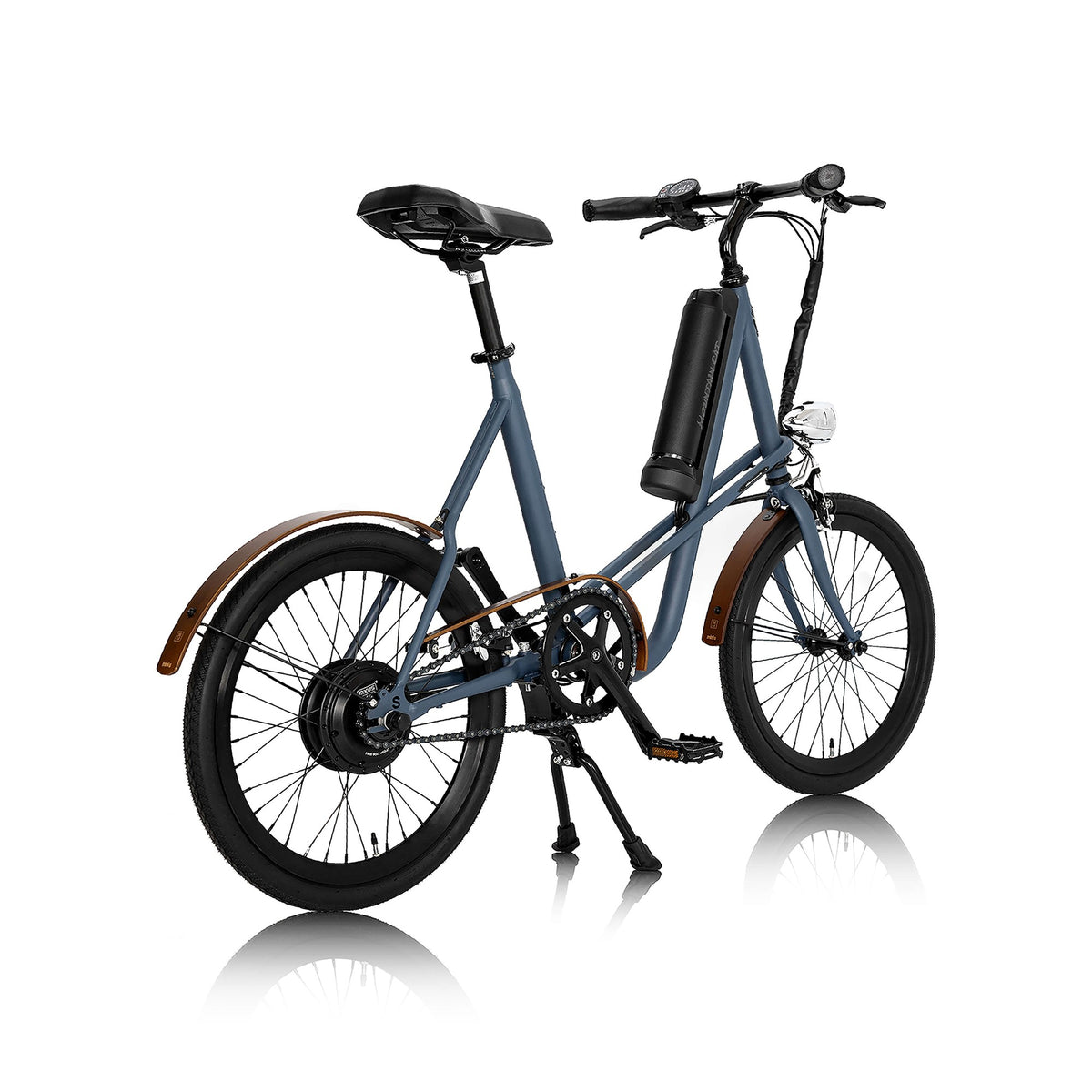 miniu Mountain Cat Ink blue, rear three-quarter view