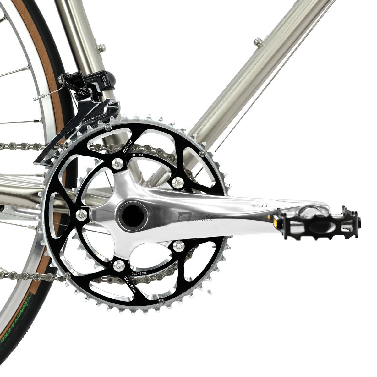 Retro Road Lite — 10-Speed Steel Road Bike — Crankset and pedal