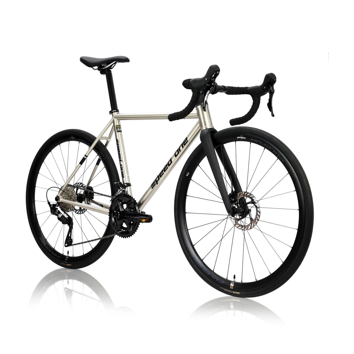 Sport Road Lite — 12-Speed Reynolds 725 Road Bike — Front three-quarter view