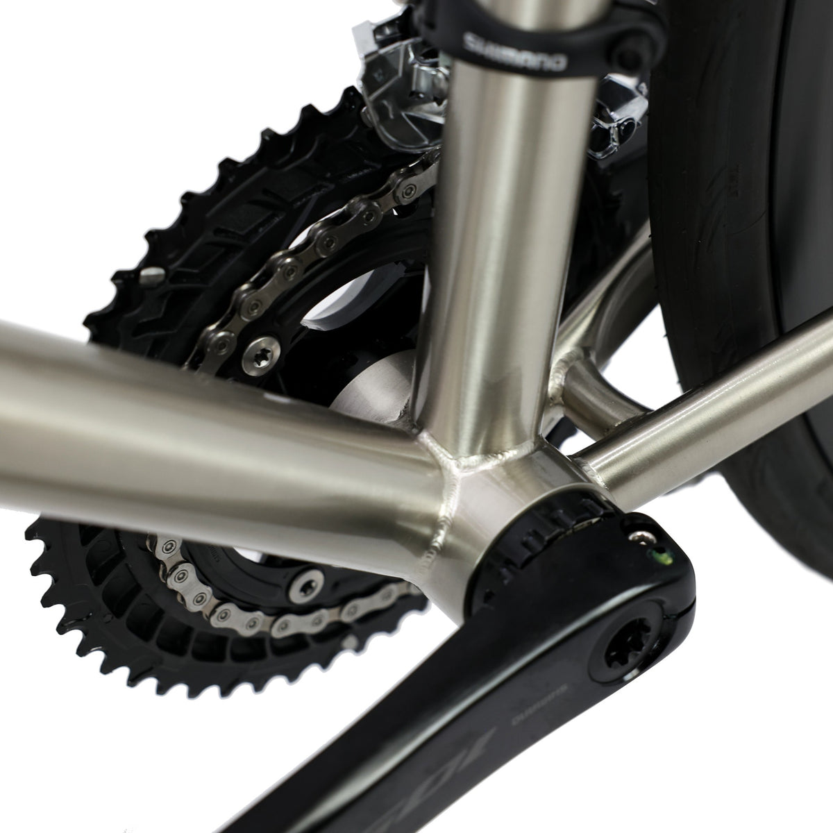 Sport Road Lite — 12-Speed Reynolds 725 Road Bike — Chainrings and bottom bracket