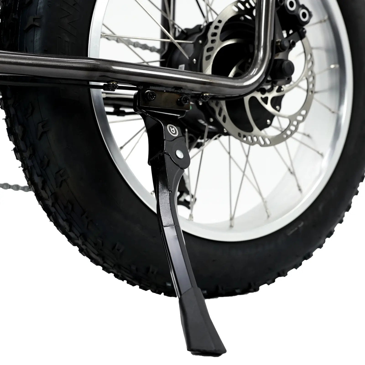 UD kickstand