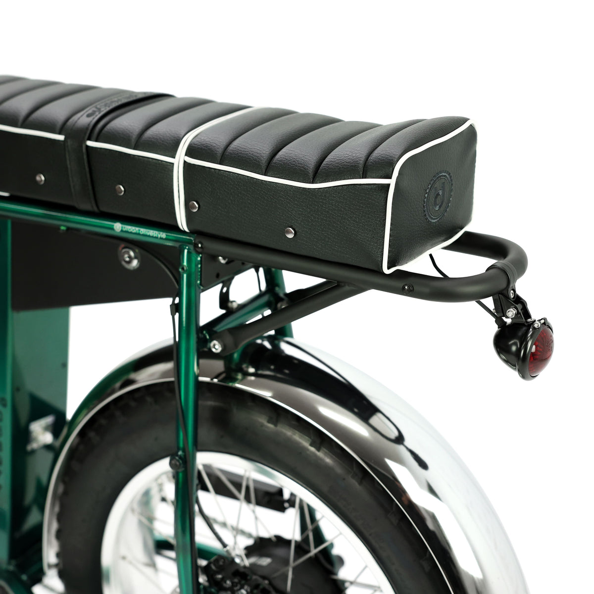 UD riveted extension rear seat — Black