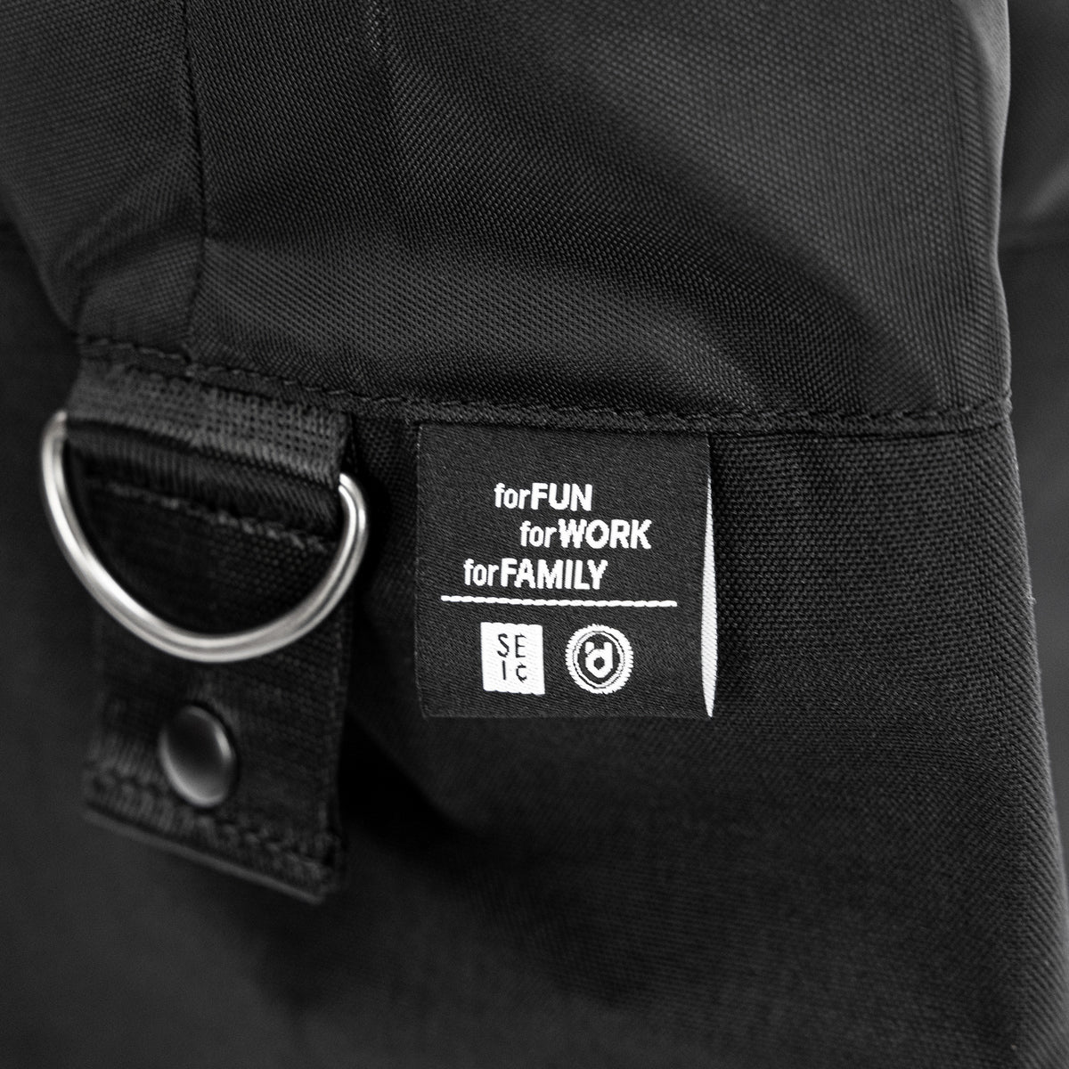 UD two-way storage bag