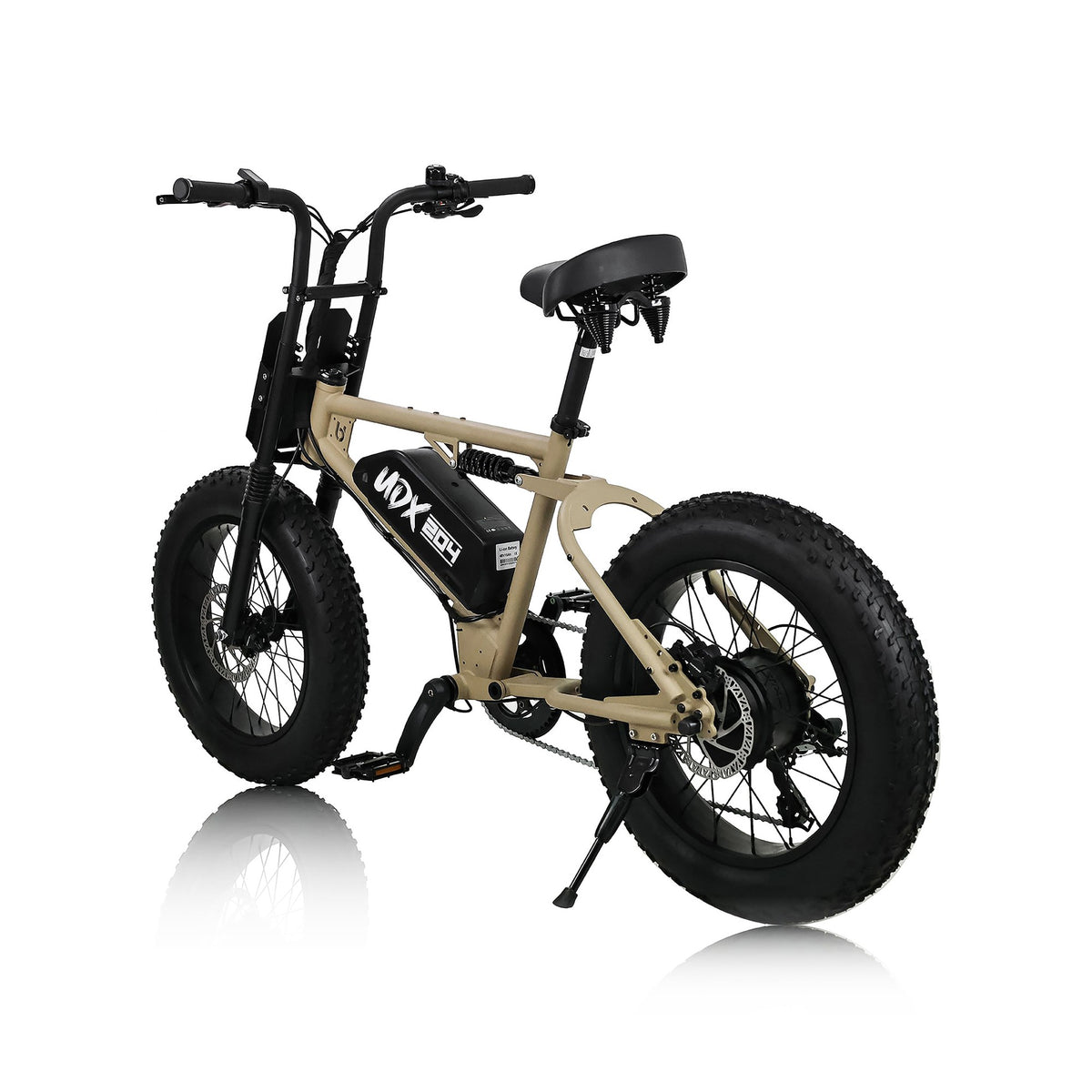 UDX Desert brown, rear three-quarter view