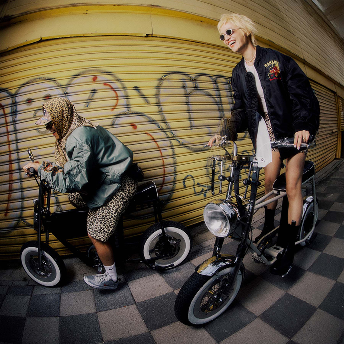 Unimoke minibike: Ride with friends