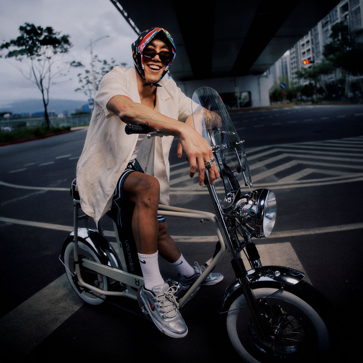 Unimoke minibike: Take it anywhere