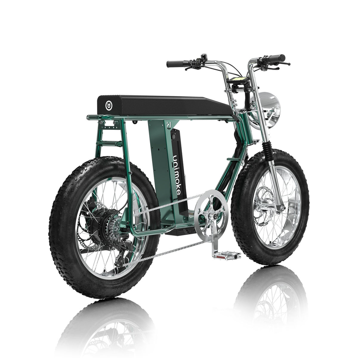 Unimoke MK Clear Coat Beetle green, rear three-quarter view